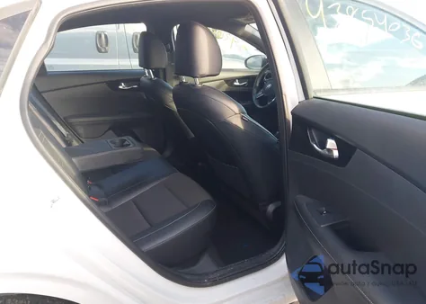 2021 Kia Forte Gt-Line из США, поврежденный, VIN 3KPF34AD0ME282275